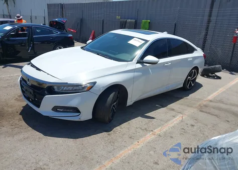 2018 Honda Accord Sport 2.0T из США, поврежденный, VIN 1HGCV2F31JA050088